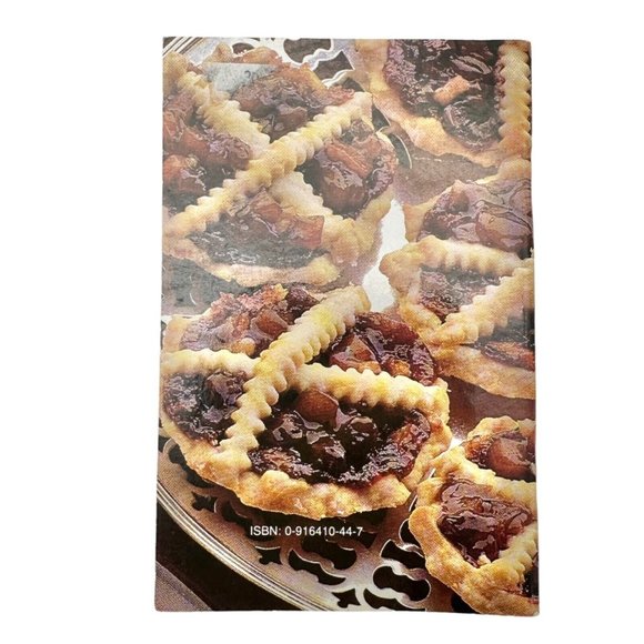 Primitives by Kathy Set of Dish Towels Holiday Recipes Star Cookie Cutter NWT - Picture 10 of 16